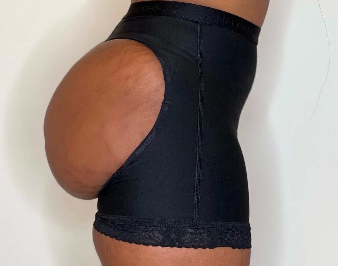 HIGH WAISTED HIP AND BUTT ENHANCER